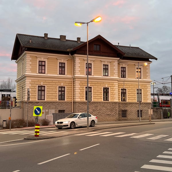 Photo taken at Bahnhof Klosterneuburg-Kierling by Brunold L. on 12/18/2021