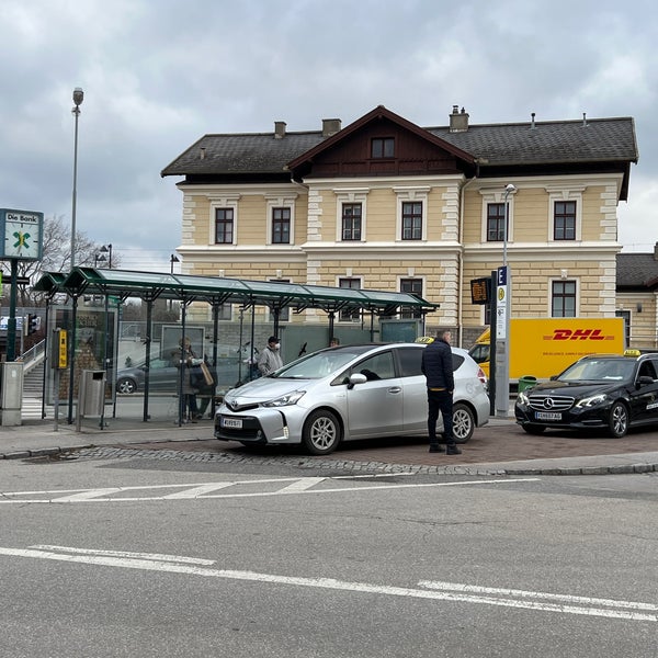 Photo taken at Bahnhof Klosterneuburg-Kierling by Brunold L. on 12/17/2021