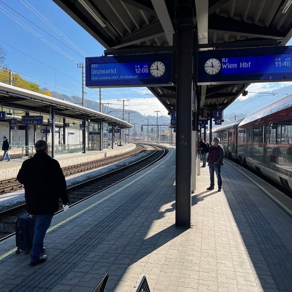 Photo taken at Bahnhof Bruck an der Mur by Brunold L. on 11/6/2021