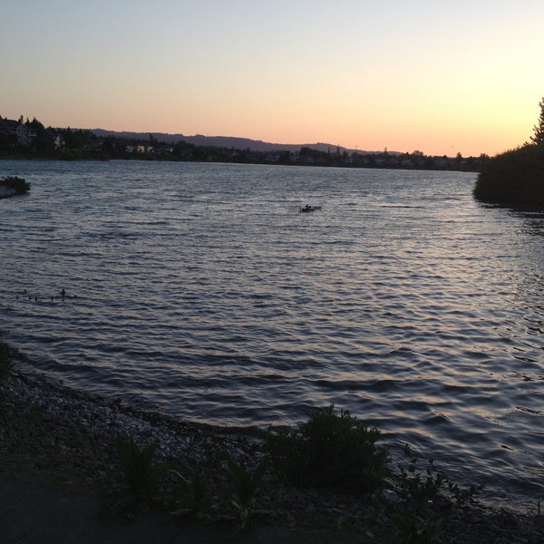 Staats Lake Hiking Trail