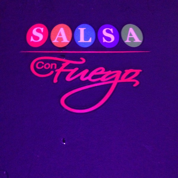 Photo taken at Salsa Con Fuego by Calvin W. on 3/18/2015