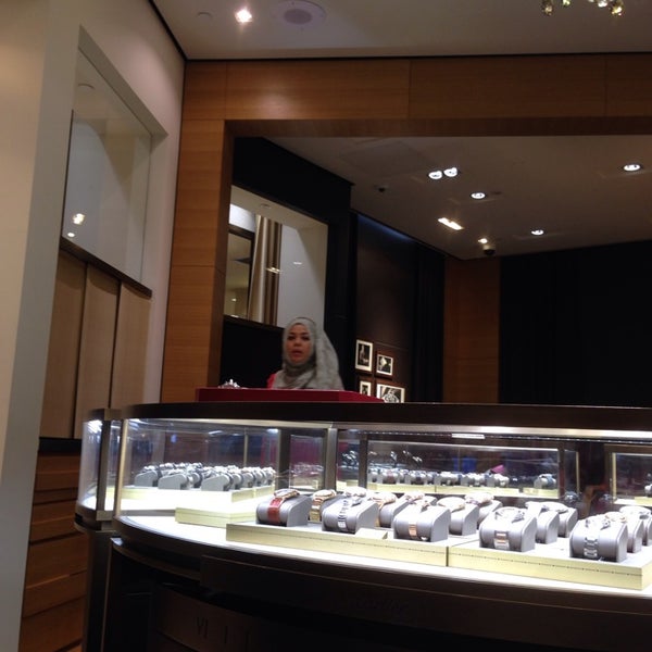 Cartier takashimaya shop