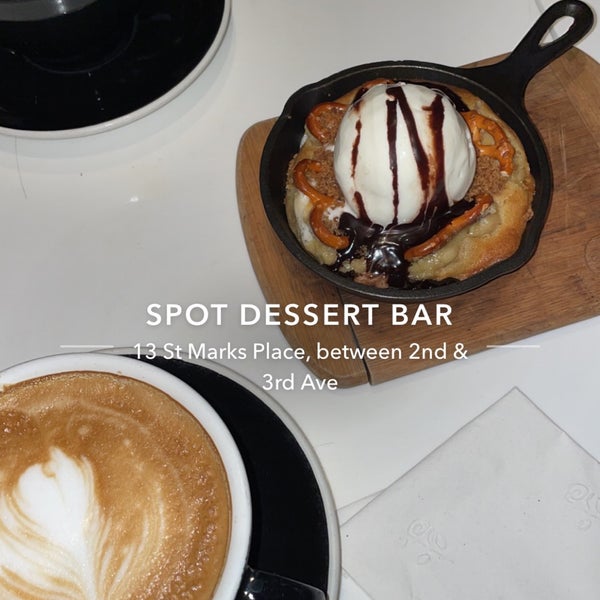 Photo taken at Spot Dessert Bar by Abdullah . on 10/8/2022
