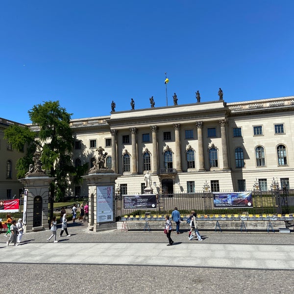 7/14/2022 tarihinde Diego R.ziyaretçi tarafından Humboldt-Universität zu Berlin'de çekilen fotoğraf