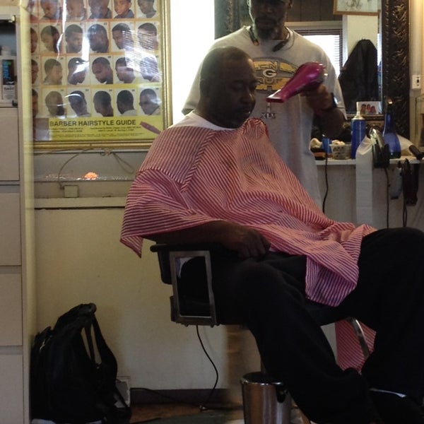 Classic Kuts Barber Shop Old North Milwaukee Milwaukee, WI