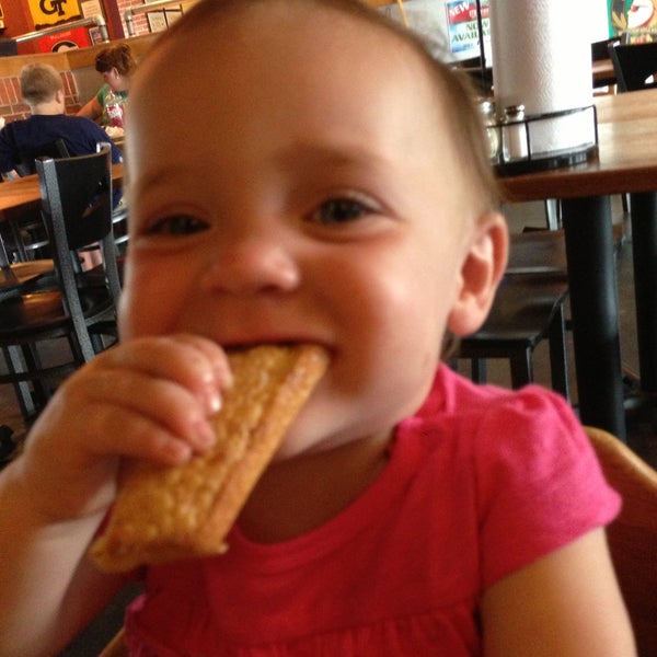 Pizza Hut 1575 W. Mcintosh Rd.