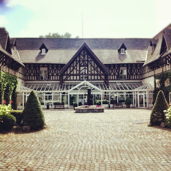 Photos At Château De Limelette Ottignies Louvain La Neuve - 