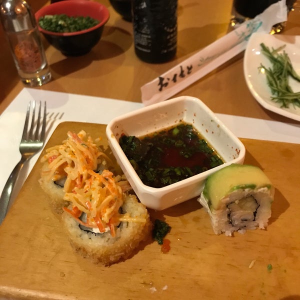 Photo taken at Zao Sushi &amp; Bar by Victor Q. on 3/12/2019