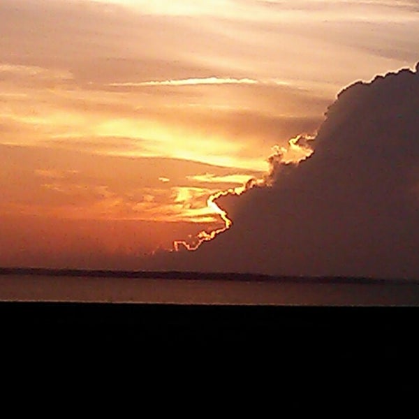 MonitorMerrimac Memorial BridgeTunnel Bridge