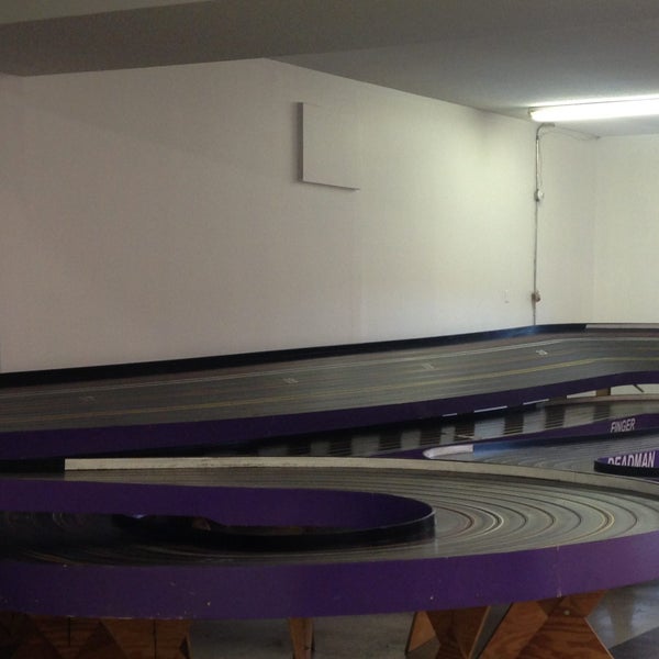 uncle charlie's slot car racing