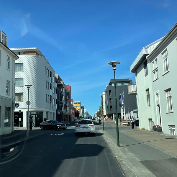 Foto diambil di Reykjavík oleh EL pada 7/27/2023