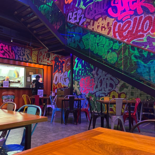 Graffiti Burger Burger Joint