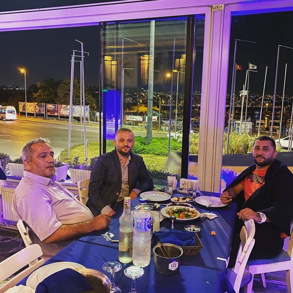 Foto scattata a Kalikratya Balık Restaurant da Volkan Ü. il 9/29/2020