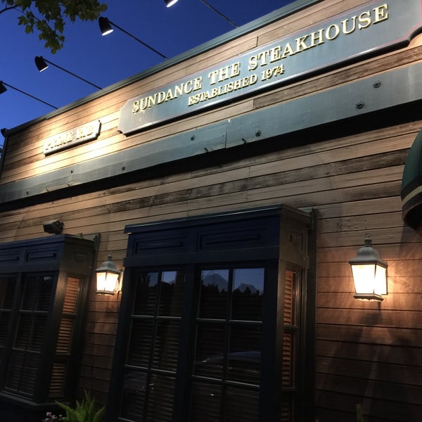 Foto tirada no(a) Sundance The Steakhouse por Bahigh A. em 5/1/2017