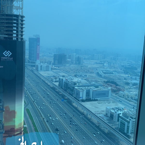 Photo taken at Fraser Suites Dubai by Redwan A. on 3/2/2023
