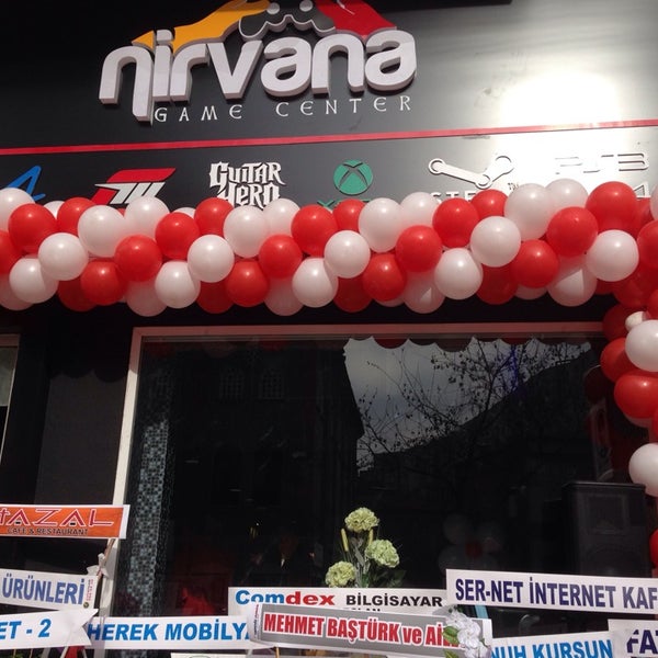 2/21/2014 tarihinde Emrah Y.ziyaretçi tarafından Nirvana Game Center'de çekilen fotoğraf