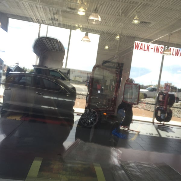 Discount Tire Automotive Repair Shop in Albuquerque