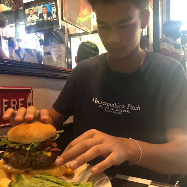Photo taken at Paul&#39;s &quot;Da Burger Joint&quot; by S S. on 9/3/2019