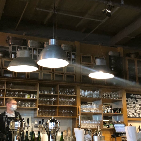 Foto tomada en Boston Seafood &amp; Bar  por Sergey 〽️⭕️💲©⭕️〰 el 5/12/2021