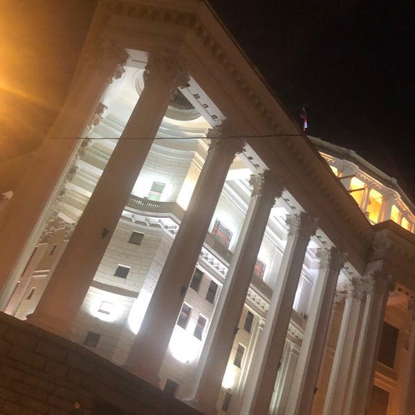 2/24/2022에 Sergey 〽️⭕️💲©⭕️〰님이 Центральный академический театр Российской армии에서 찍은 사진