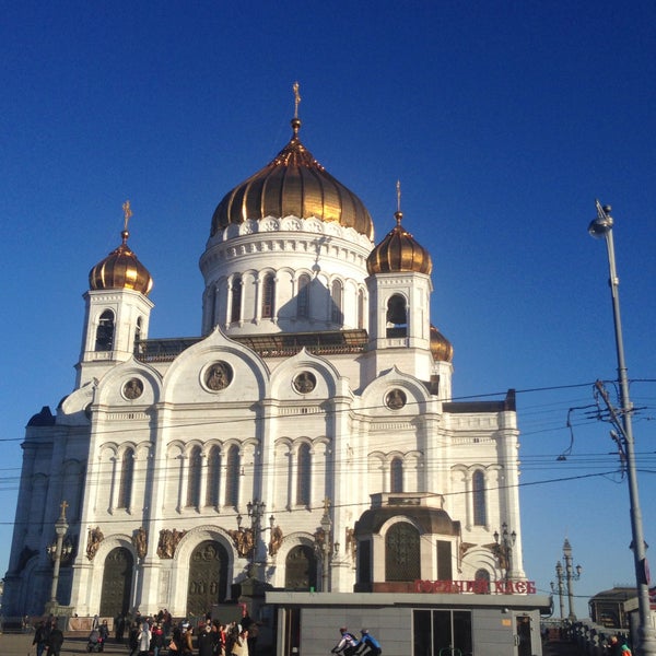 Das Foto wurde bei Christ-Erlöser-Kathedrale von Sergey 〽️⭕️💲©⭕️〰 am 3/15/2015 aufgenommen