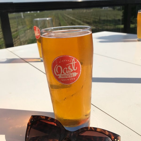 Photo taken at Niagara Oast House Brewers by Amber H. on 5/26/2018