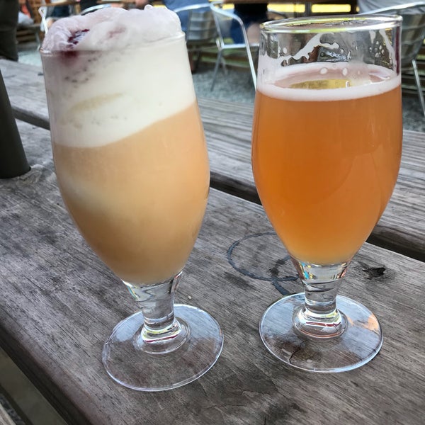 Photo taken at Niagara Oast House Brewers by Amber H. on 7/1/2018