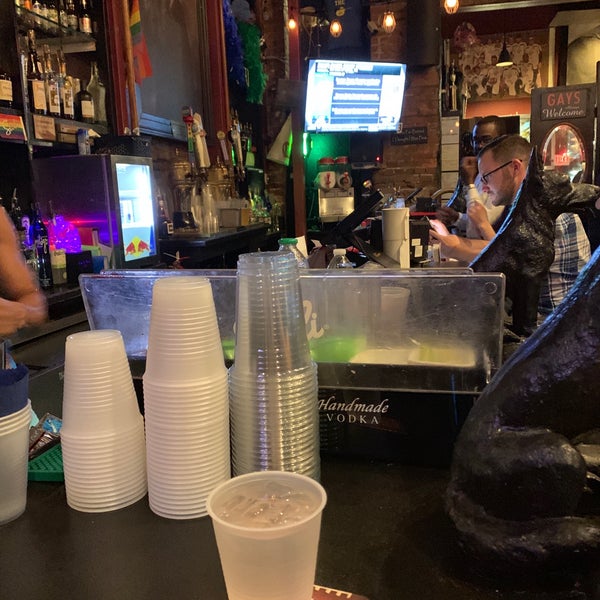 Foto tomada en Nellie&#39;s Sports Bar  por 🇷🇺🐝Natalia F🐝🇷🇺 el 9/16/2019