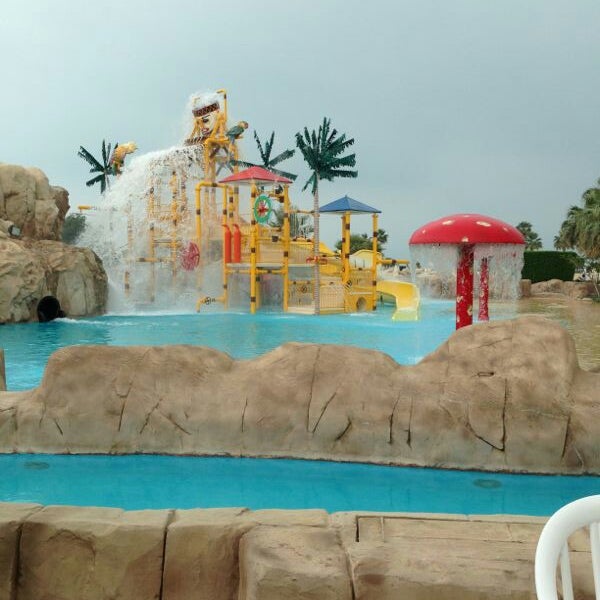 Sunset Beach Resort منتجع شاطئ الغروب Complexe Hotelier A Al Tahliyah