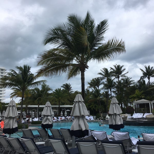 Das Foto wurde bei Loews Miami Beach Hotel von Helen S. am 2/15/2022 aufgenommen
