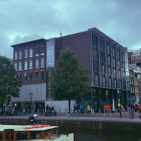 Photo taken at Anne Frank House by yousef on 8/6/2023