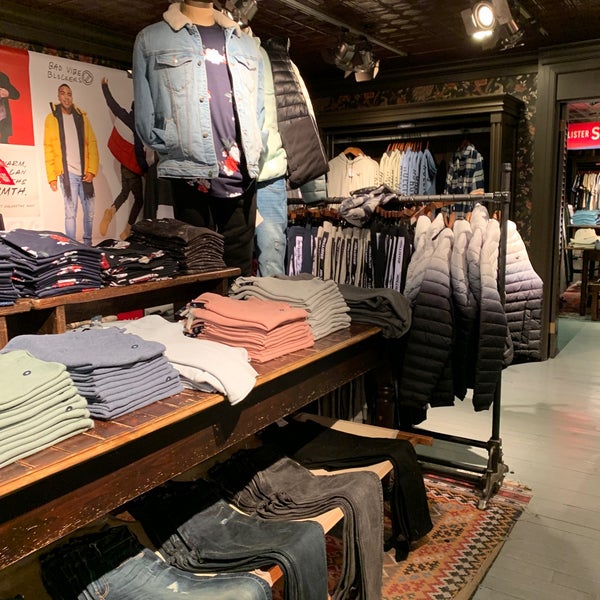 Hollister Co. - 3 tips