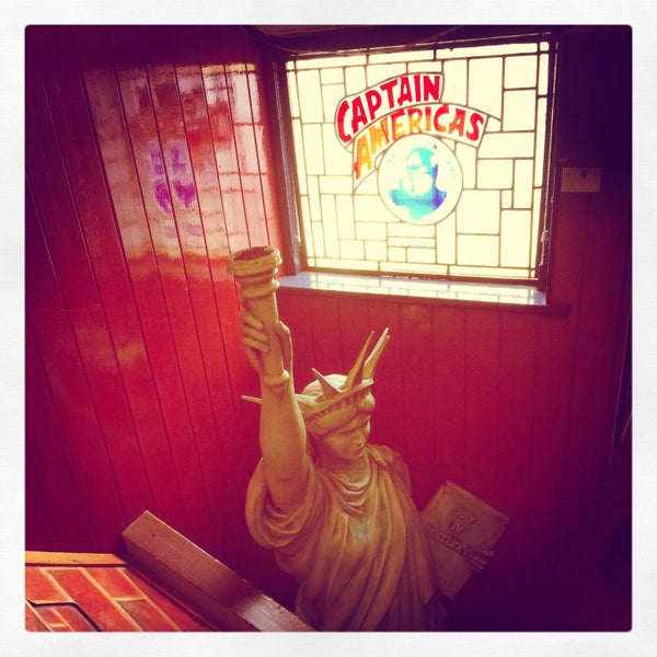 Photo taken at Captain Americas Cookhouse &amp; Bar by Iarla B. on 8/4/2015
