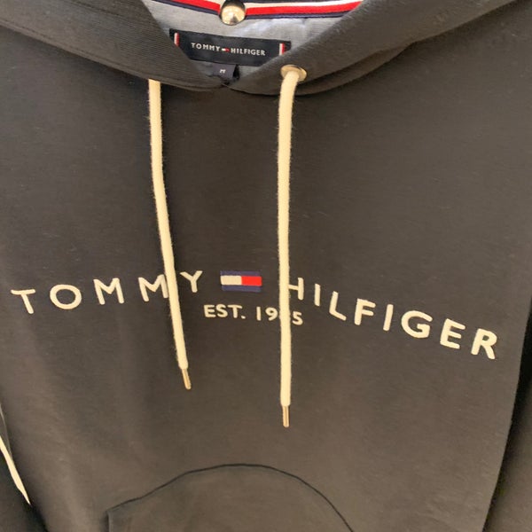Sow halt Kriger Tommy Hilfiger - Clothing Store in Dublin