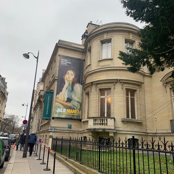 Foto tirada no(a) Musée Marmottan Monet por Lori K. em 1/23/2022