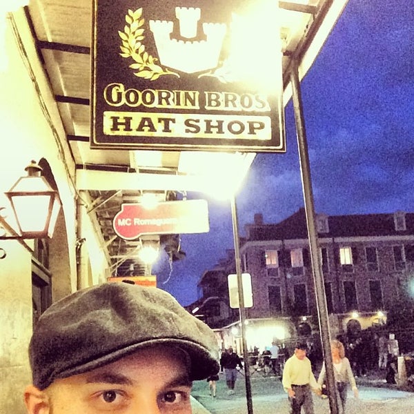 Photo prise au Goorin Bros. Hat Shop - French Quarter par Justin B. le2/2/2014