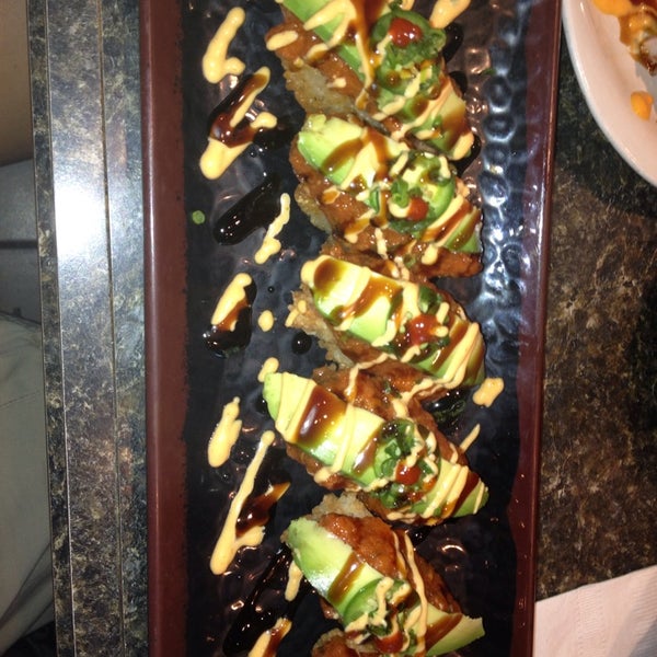 9/15/2013 tarihinde Melissa B.ziyaretçi tarafından Sushi Koma'de çekilen fotoğraf