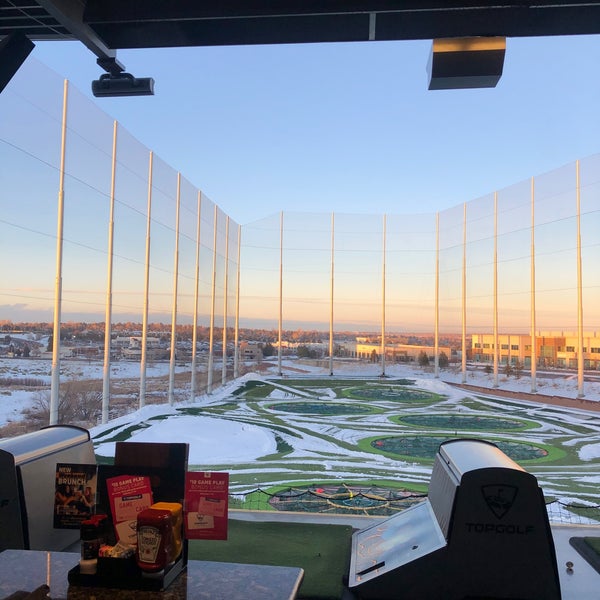 Topgolf 10601 E Easter Ave