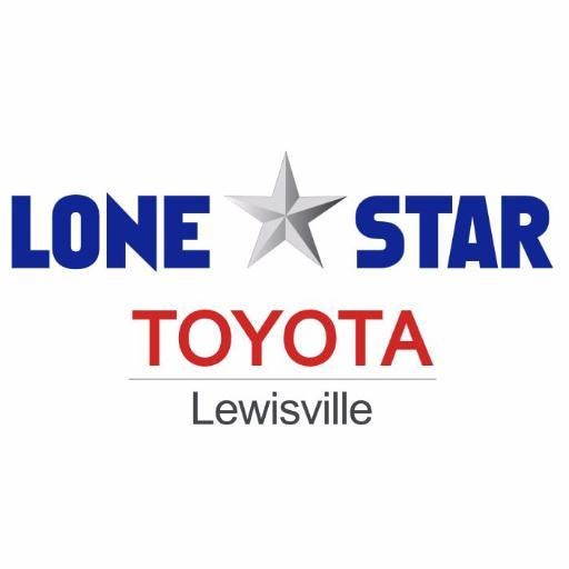 8/5/2015 tarihinde Lone Star Toyota of Lewisvilleziyaretçi tarafından Lone Star Toyota of Lewisville'de çekilen fotoğraf
