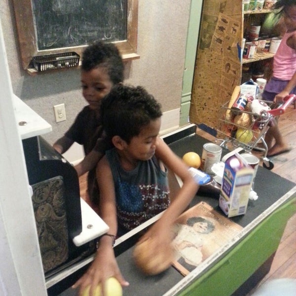 Photo taken at Children&#39;s Museum by Jessica T. on 7/12/2014