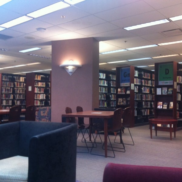 6/1/2014にAna V.がWesterville Public Libraryで撮った写真