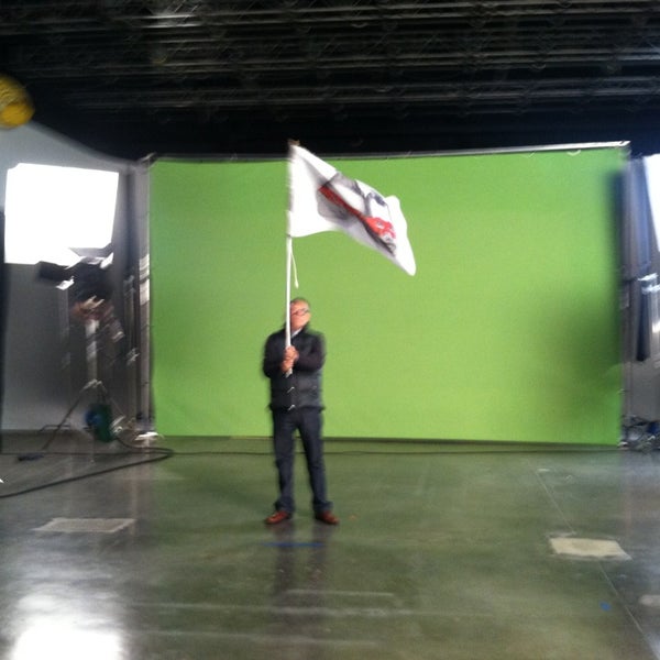 รูปภาพถ่ายที่ Quixote Studios Griffith Park โดย Perlorian B. เมื่อ 1/26/2013