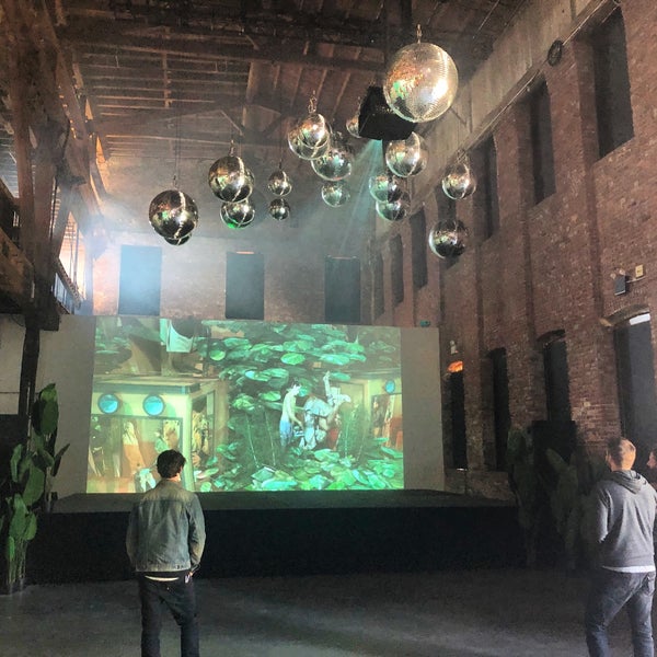 Photo taken at Pioneer Works by Liz Z. on 10/5/2019