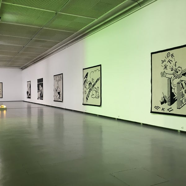 9/24/2017 tarihinde Mihhail I.ziyaretçi tarafından Šiuolaikinio meno centras | Contemporary Art Center'de çekilen fotoğraf