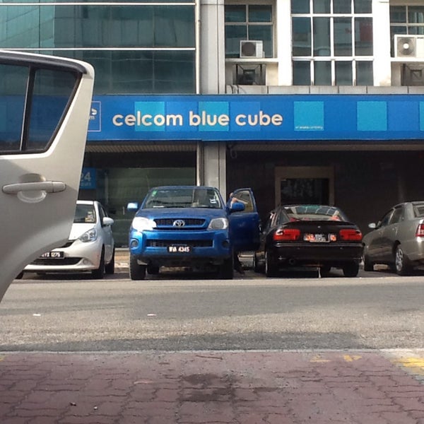Celcom Mobile Phone Shop In Klang
