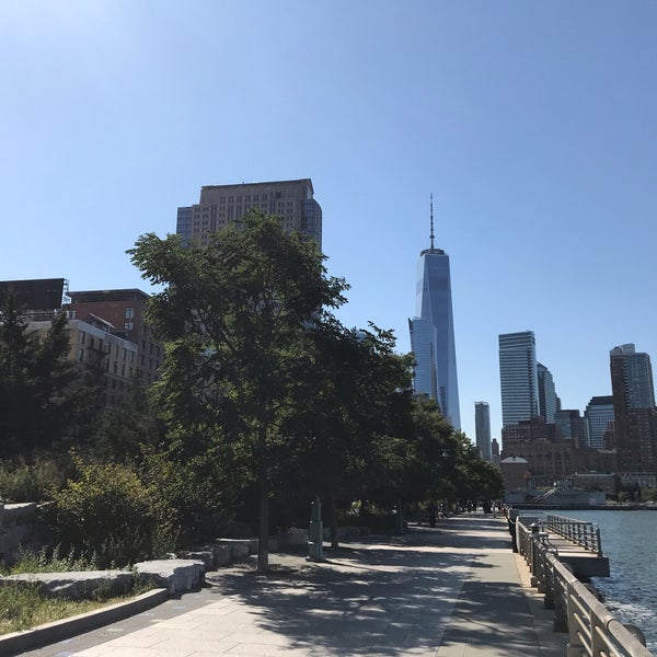 Photo taken at Hudson River Greenway Running Path by Eduardo A. on 9/19/2019