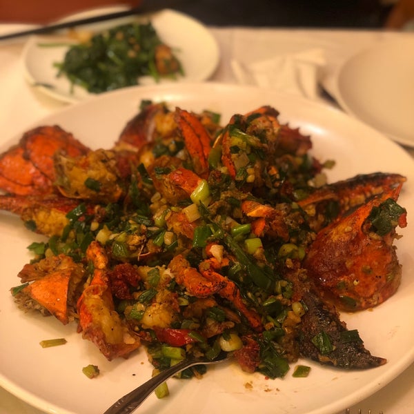 9/10/2019にAshley X.がNewport Tan Cang Seafood Restaurantで撮った写真