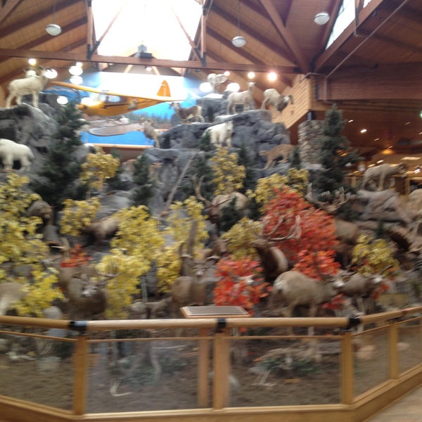 Cabela's Triadelphia, WV