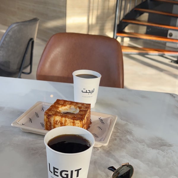 3/2/2024 tarihinde shoshoziyaretçi tarafından Legit Cafe ليجت كافيه'de çekilen fotoğraf