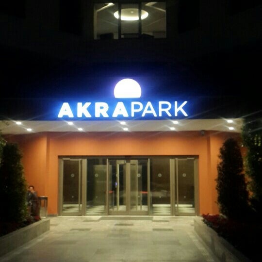 Foto diambil di Akra Park Barut oleh H. Koç pada 3/31/2016